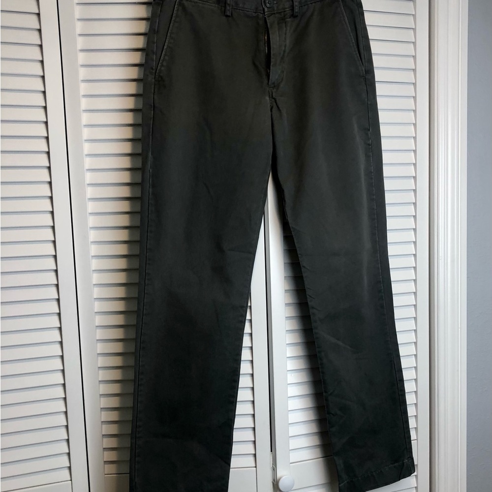 J Crew Men’s 30-32 Green Chino Pant 100% Cotton Classic Fit Flat Front